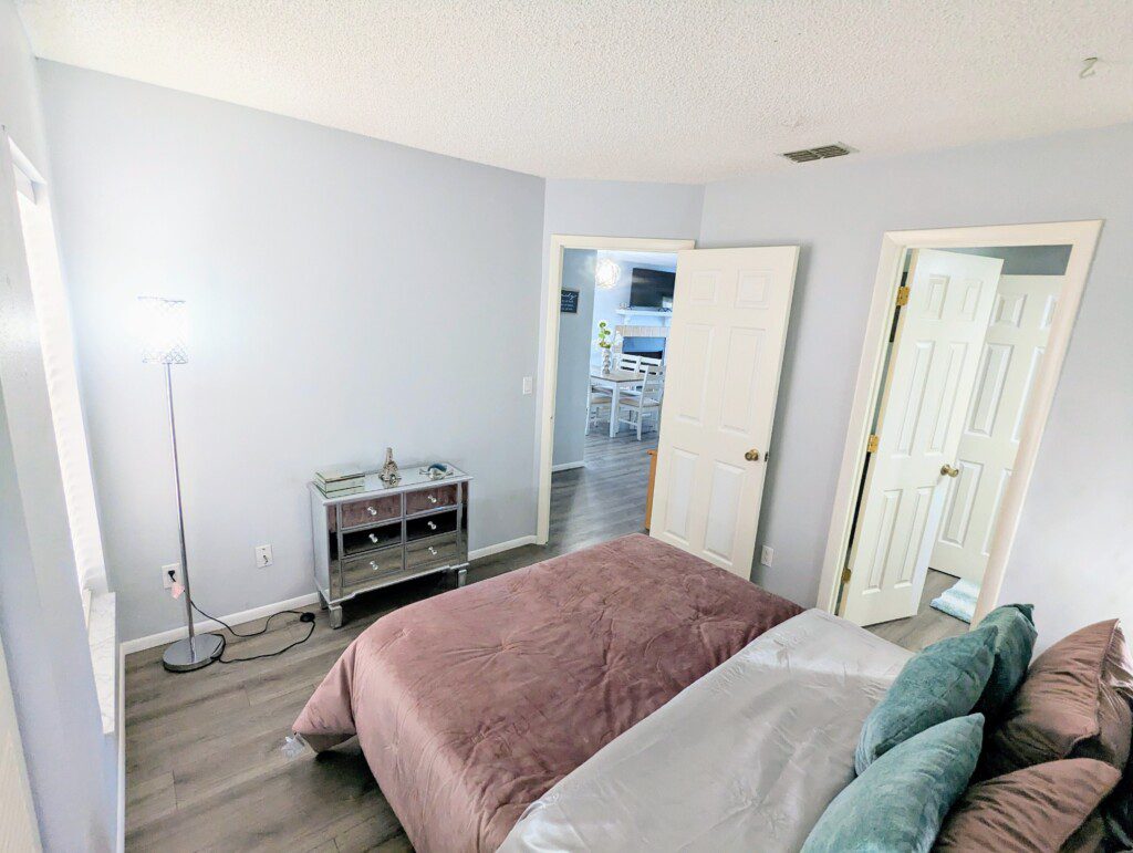 2079ad60 11da 44a1 a19c ff8fdd623996