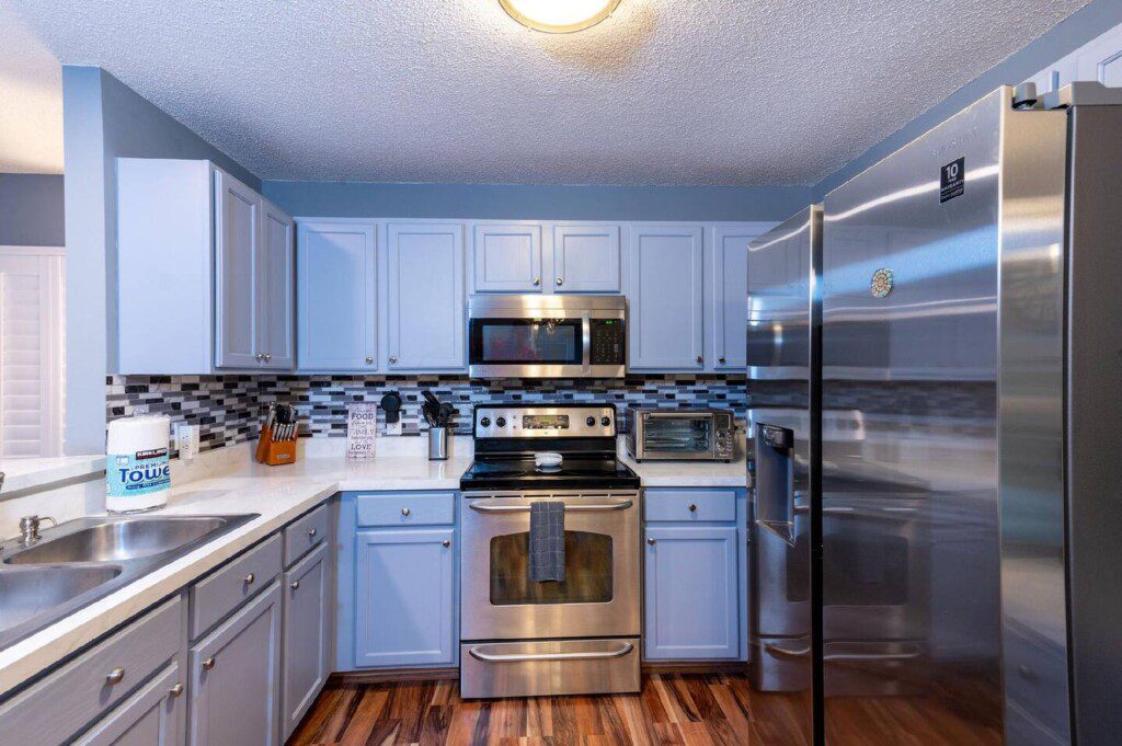 4bb143c0 6d62 469c 83c5 9b95646fe4b8