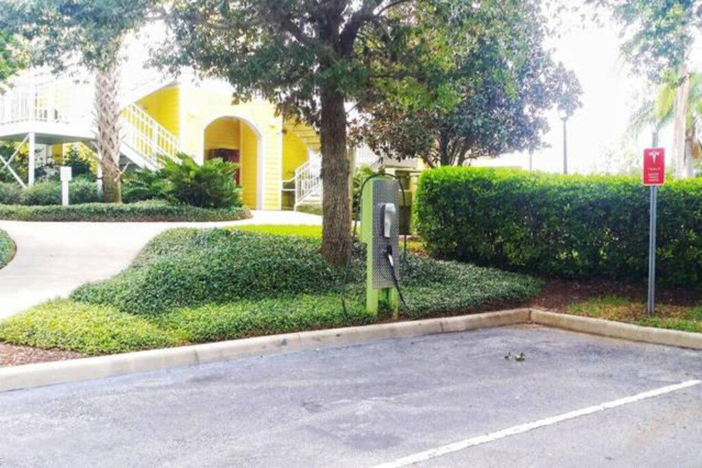 4bff4482 92d1 4d33 9471 9ca74d2a3f80