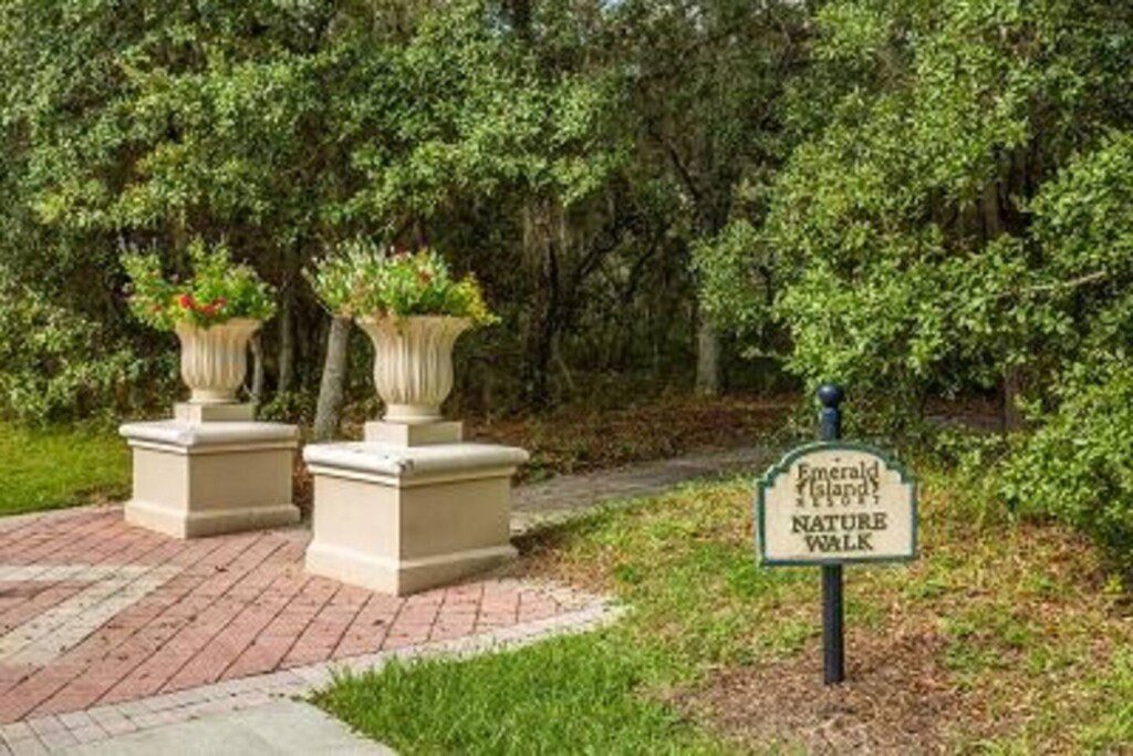 612e7b8a 124c 4f5f a95f 02c301672809