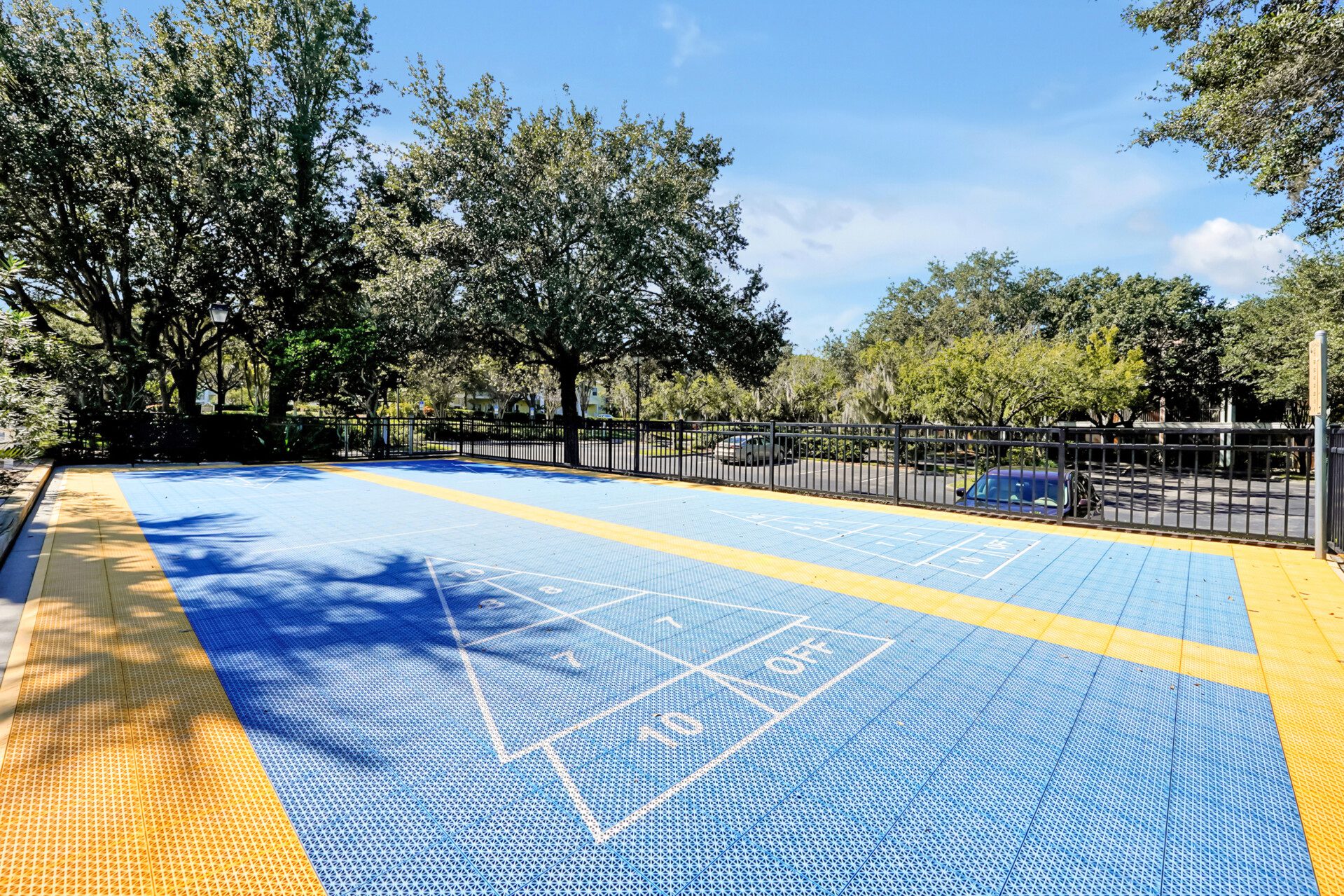 769d5ec5 6bad 40e2 88f5 e5c8ba9b3d7b