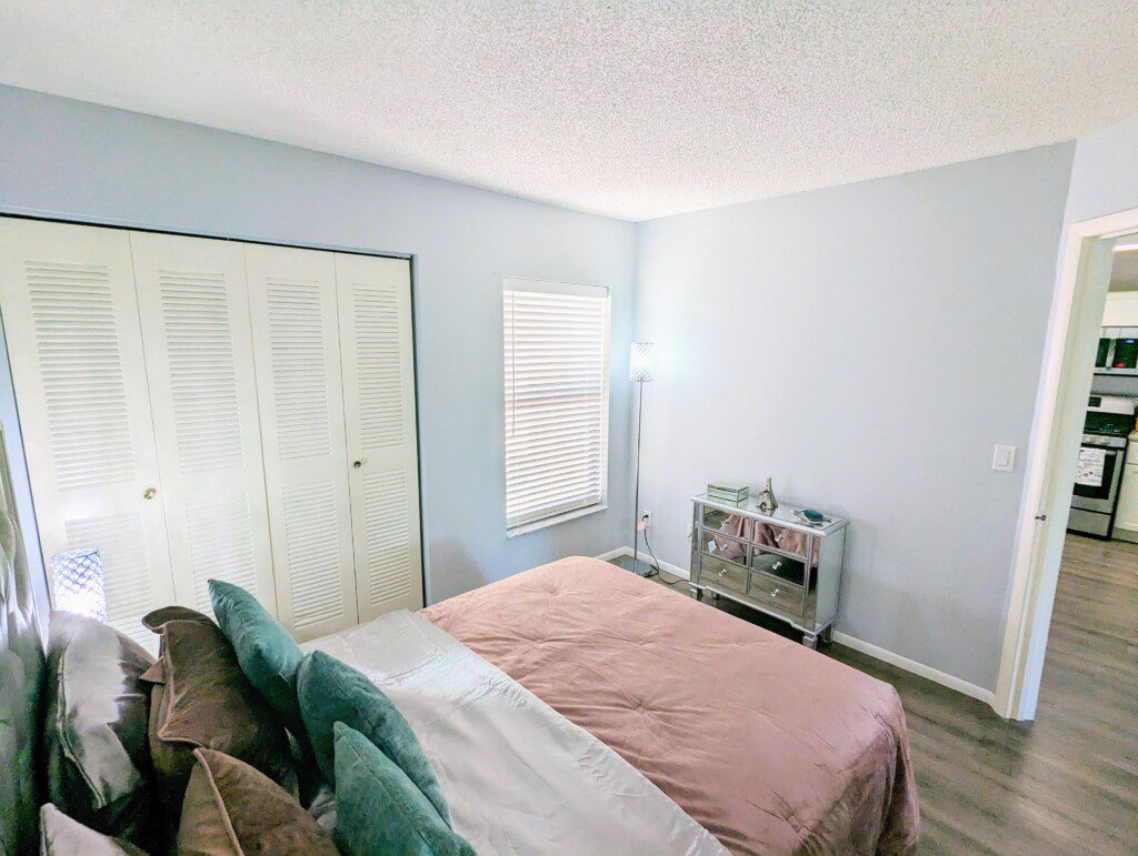 936b0aef c71d 44c8 9389 3310776980ed