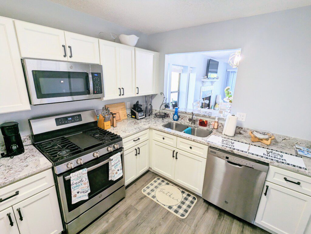 a1f4efbe 71d3 4f26 a6d8 c16c96fa2cfd