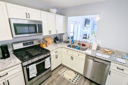 a1f4efbe 71d3 4f26 a6d8 c16c96fa2cfd