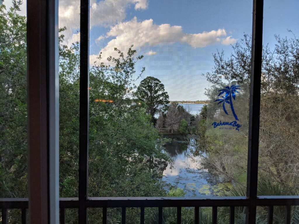 f6dfb055 7e30 4e46 859f deb1c1b515ca