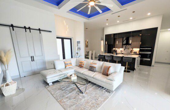 3073a538 685f 4fca 85e0 ed24fb3411c7