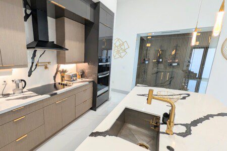 a77b308d 838f 4ce7 842d 540827f530ad