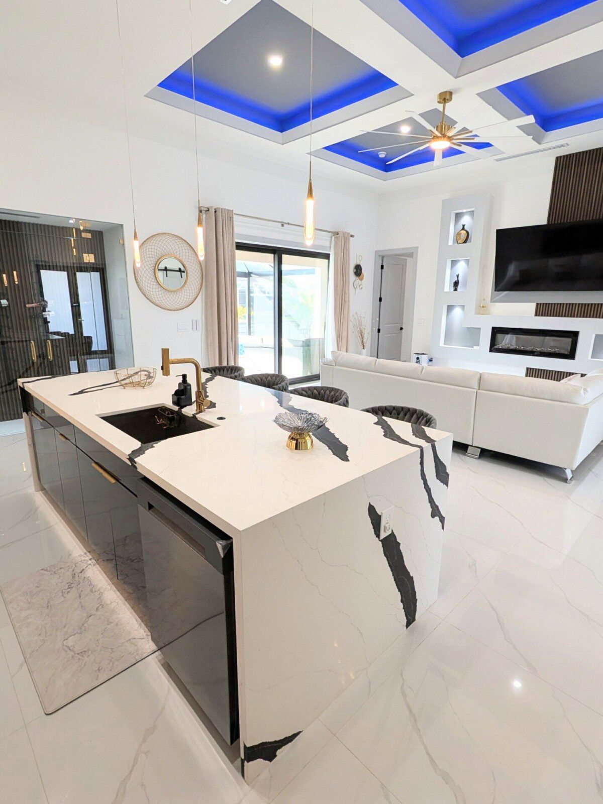 b0918dbc 7bde 4c0c a13f 69d5bb3033ca